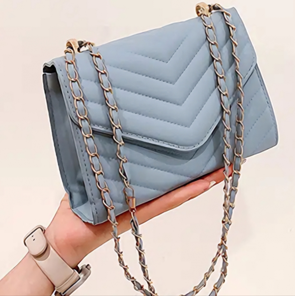 MINI QUILTED PATTERN FLAP CHAIN BAG